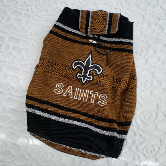 New Orleans Saints Falsa Rug Drawstring Backpack - Picture 1 of 8
